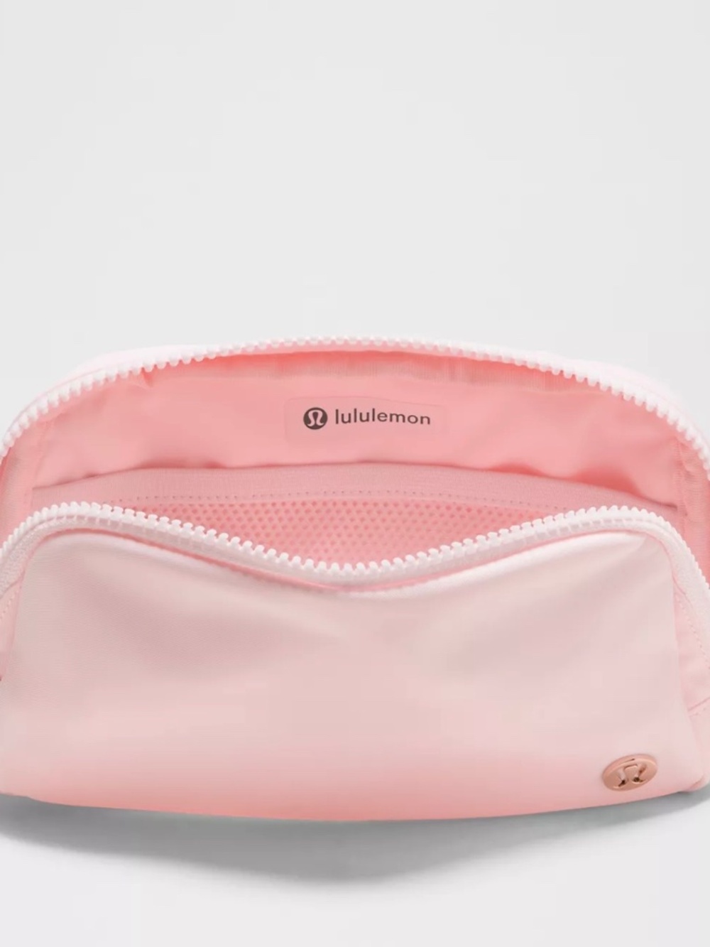 Lululemon Everywhere Belt Bag 1L in Pink Pearl/Rose Gold - Picture 3 of 7